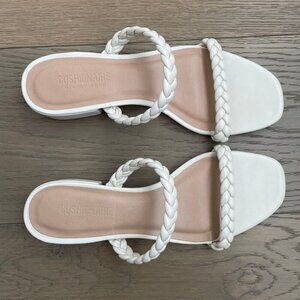 Cushionaire Neptune Braided Two Band Block Heel Vegan Leather Sandal Ivory Sz 9